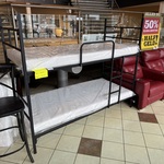 Stapelbed, zwart metaal